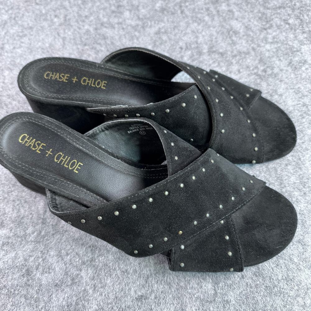 Chase+Chloe 8.5 Black Textile Upper Suede Studed Block Heel